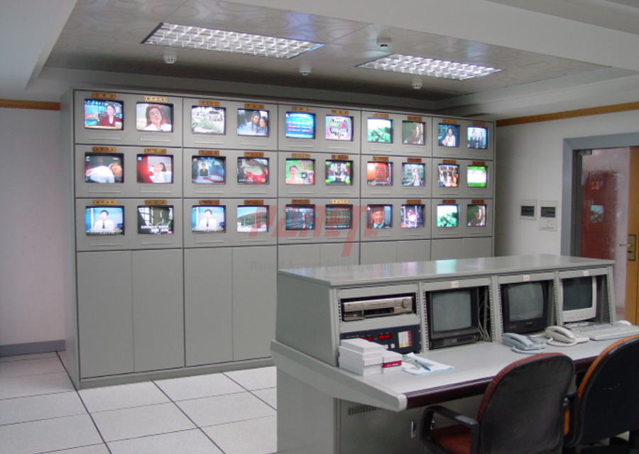 control room raised floor