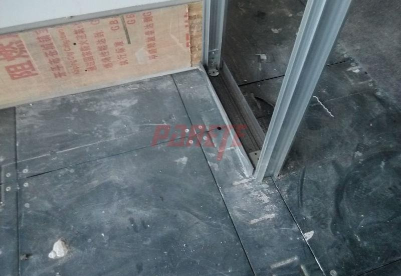 steel cementitious raised floor with trunk